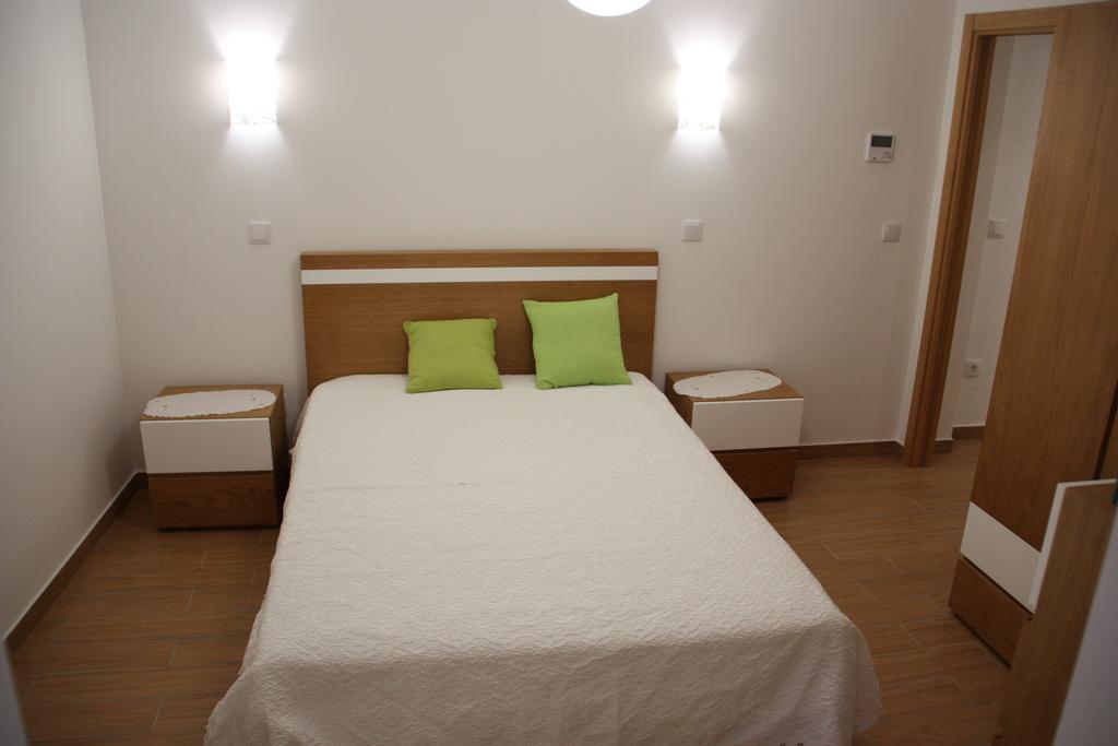 Patio Da Caetana Guest House Freineda Стая снимка